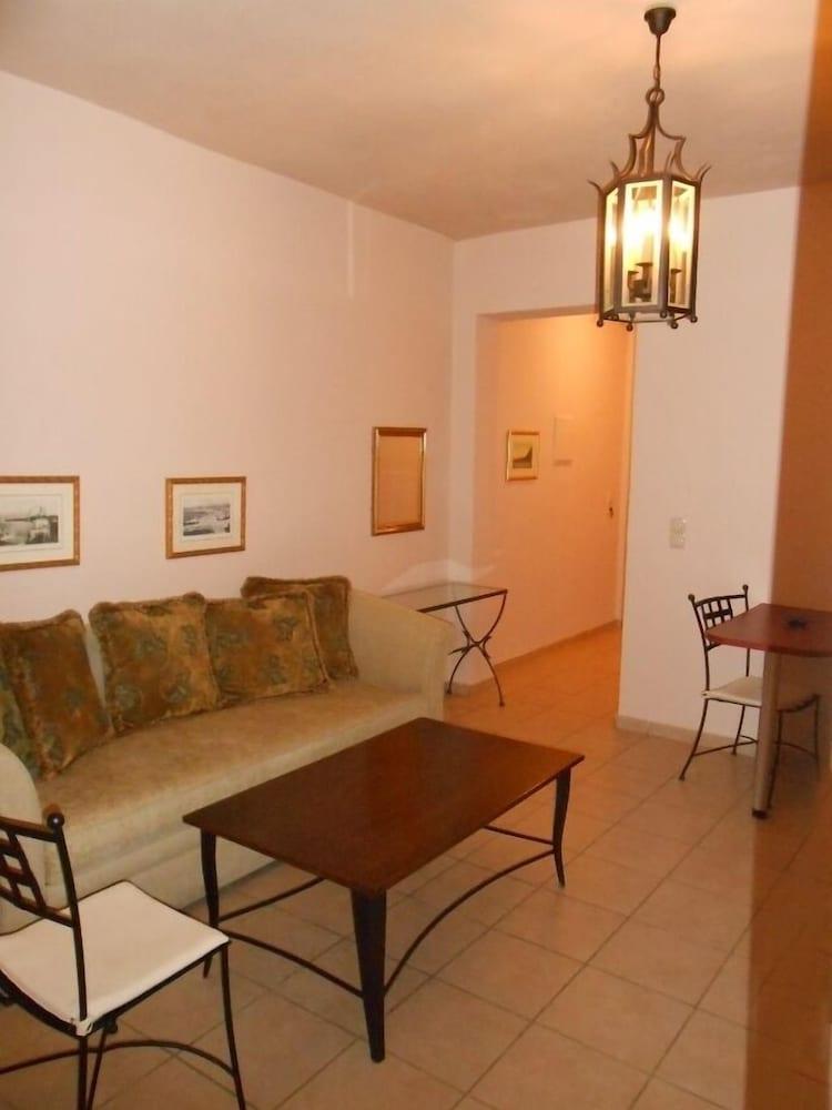 Lambrinos Suites Platanias  Ngoại thất bức ảnh