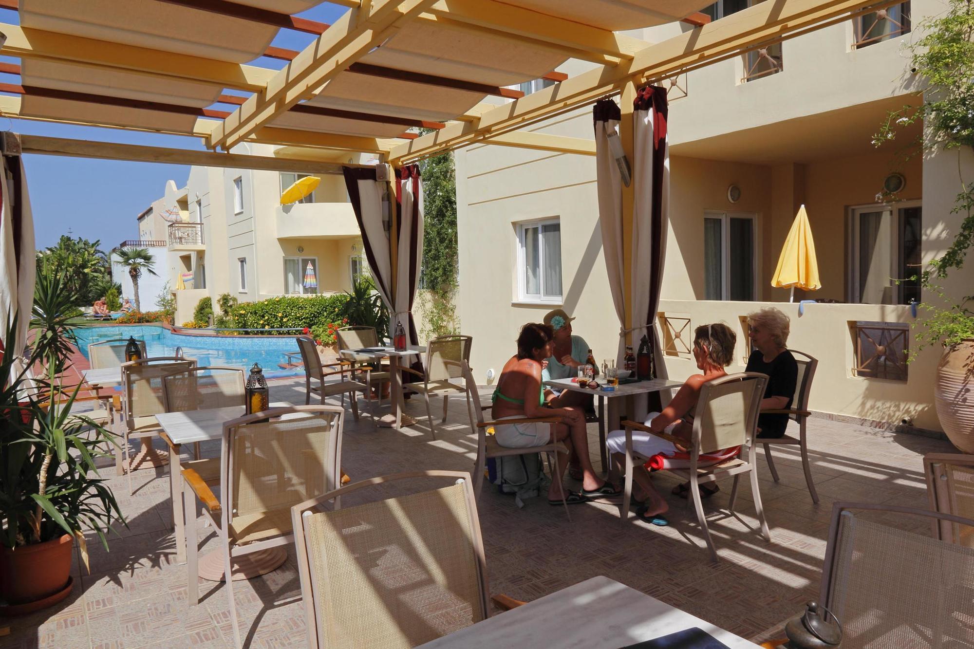 Lambrinos Suites Platanias  Ngoại thất bức ảnh